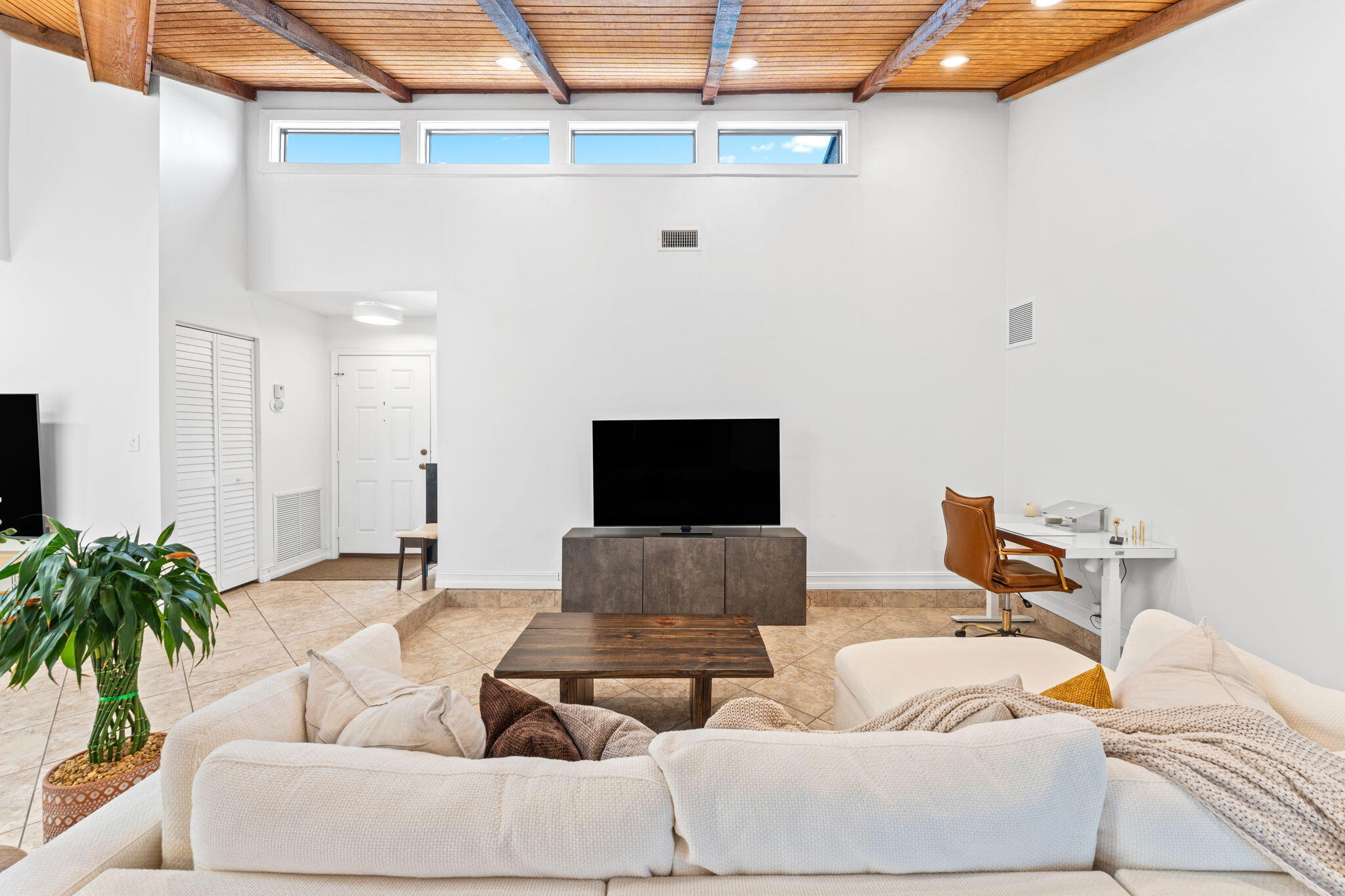 PINES AT WOODMONT CONDO - Residential