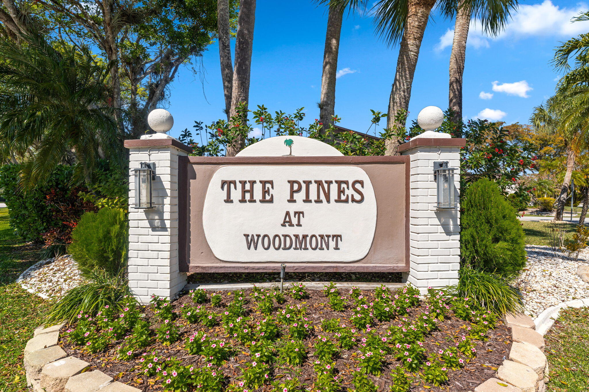 PINES AT WOODMONT CONDO - Residential