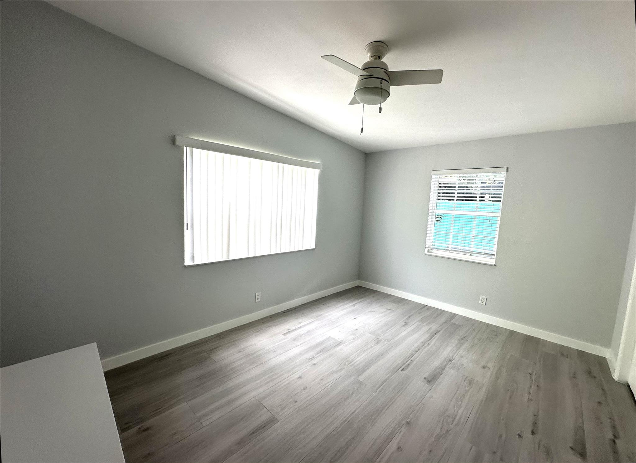 805 NE 17th Ave 3