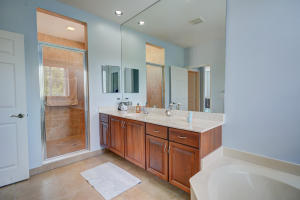 Isola Bella - Residential