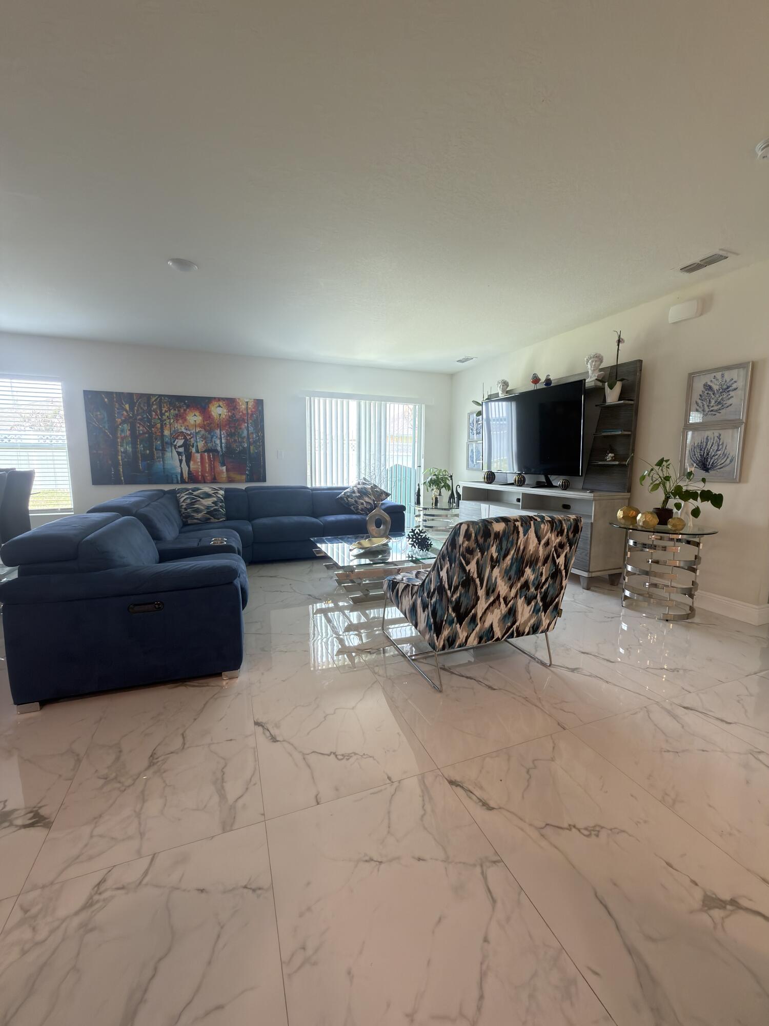 5363 NW Perez Court