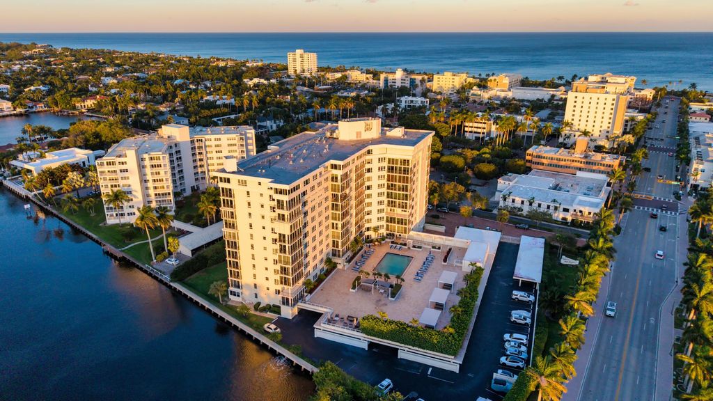 Photo of 50 East Road #12g (penthouse), Delray Beach, FL 33483 (MLS # R11158139)