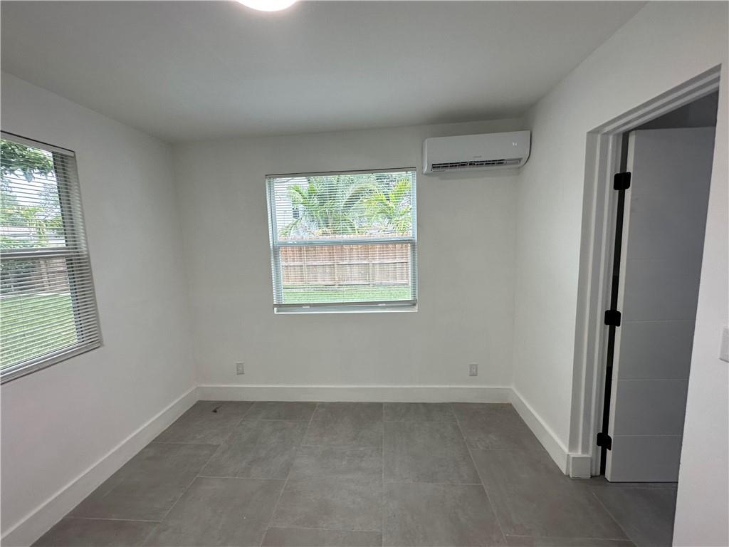 Ojus Park - Residential Lease