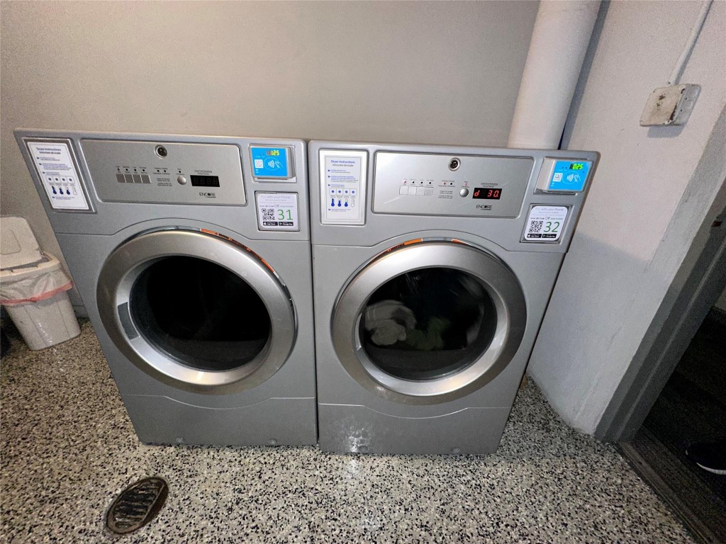 Oakland Grove Village - Residential