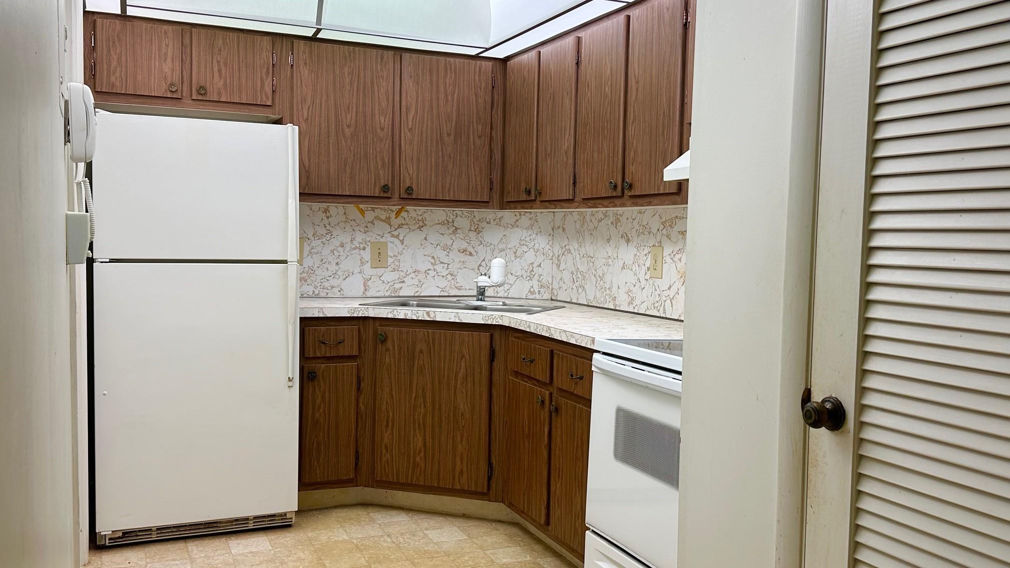639 W Oakland Park Blvd. 207D
