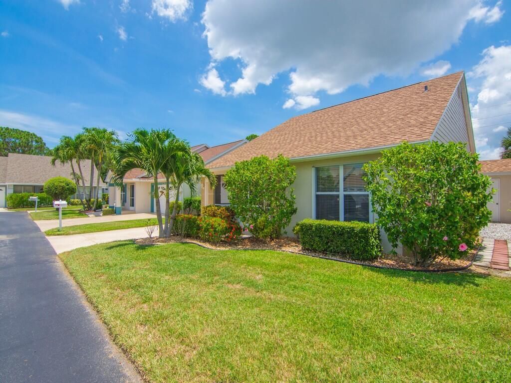 Photo of 374 NW Sherry Lane, Port Saint Lucie, FL 34986 (MLS # R11101499)