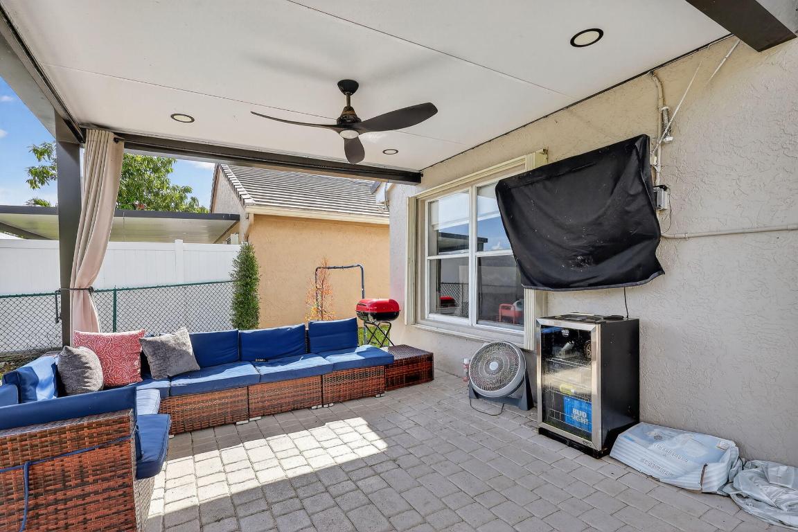 SILVER LAKES PHASE III REPLAT - Residential