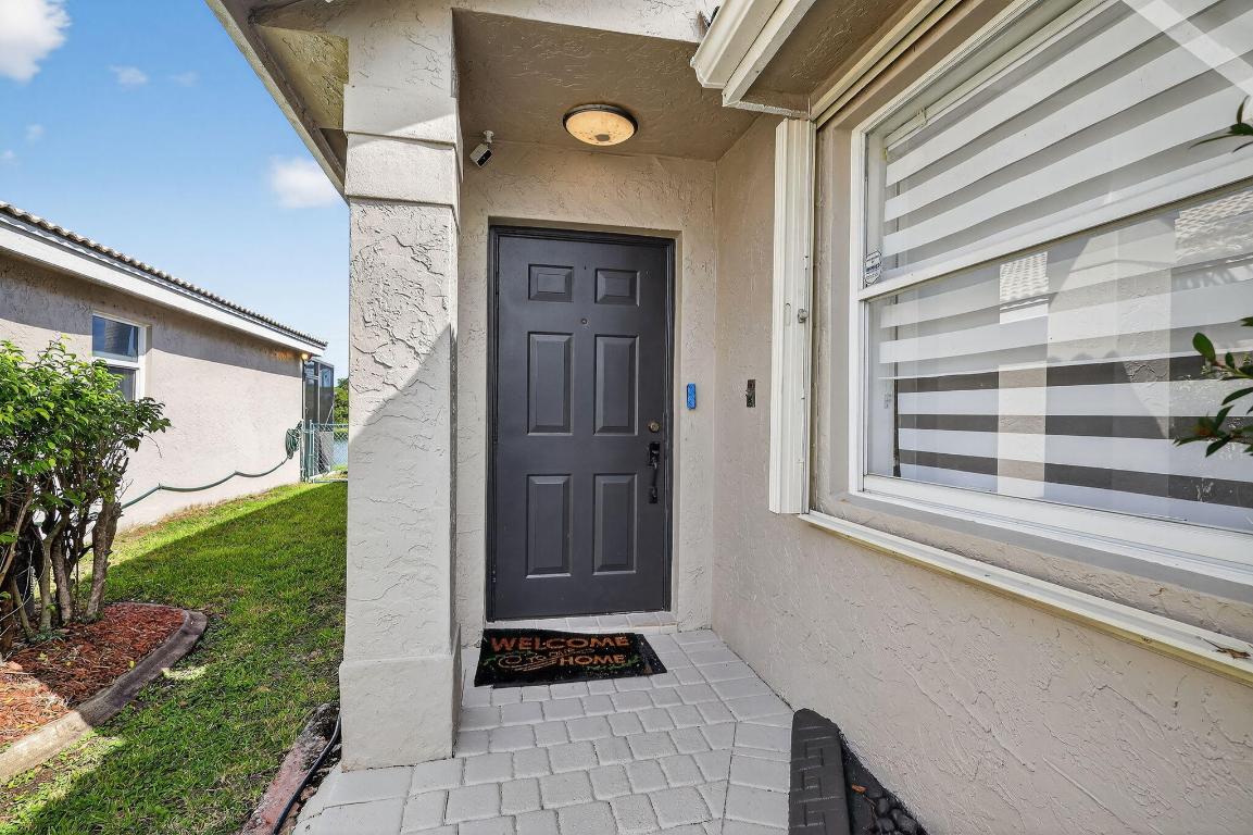 SILVER LAKES PHASE III REPLAT - Residential