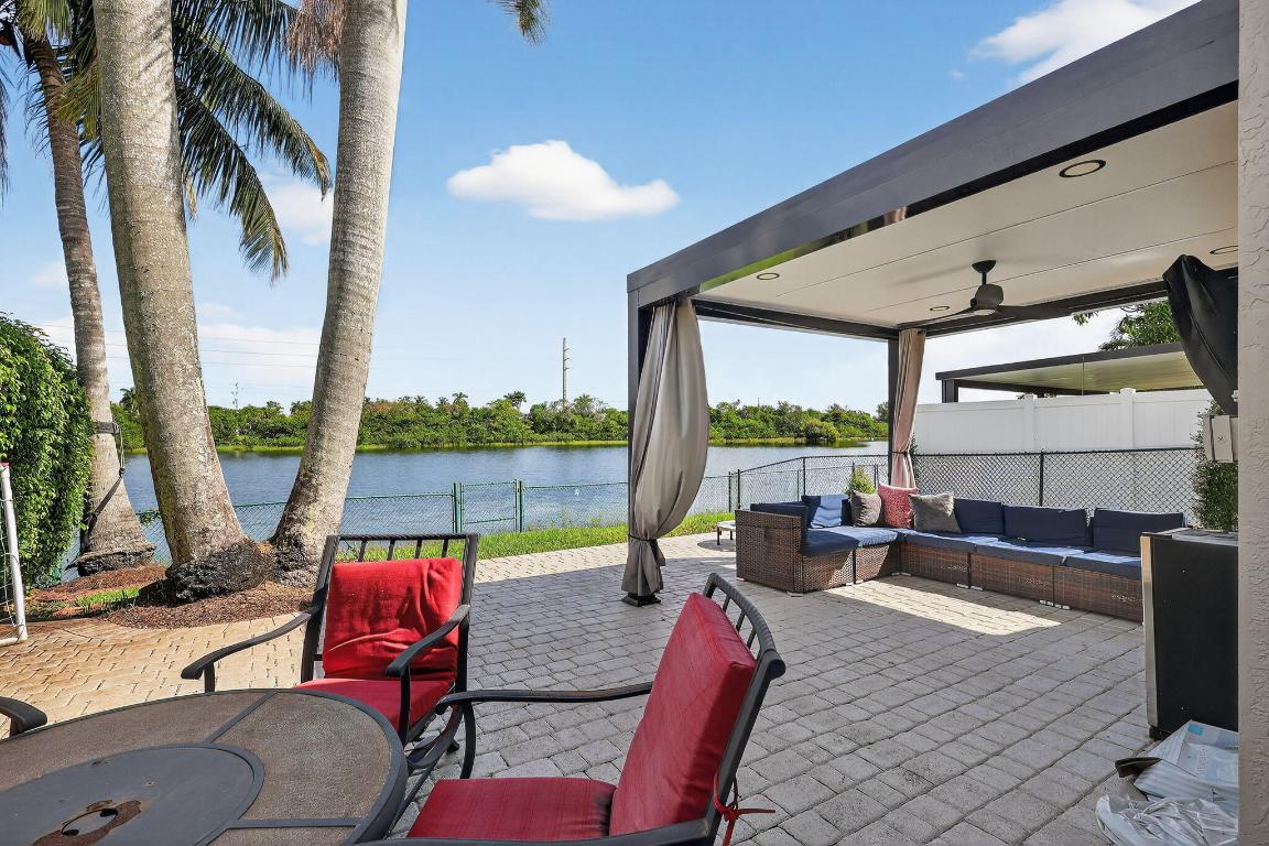 SILVER LAKES PHASE III REPLAT - Residential