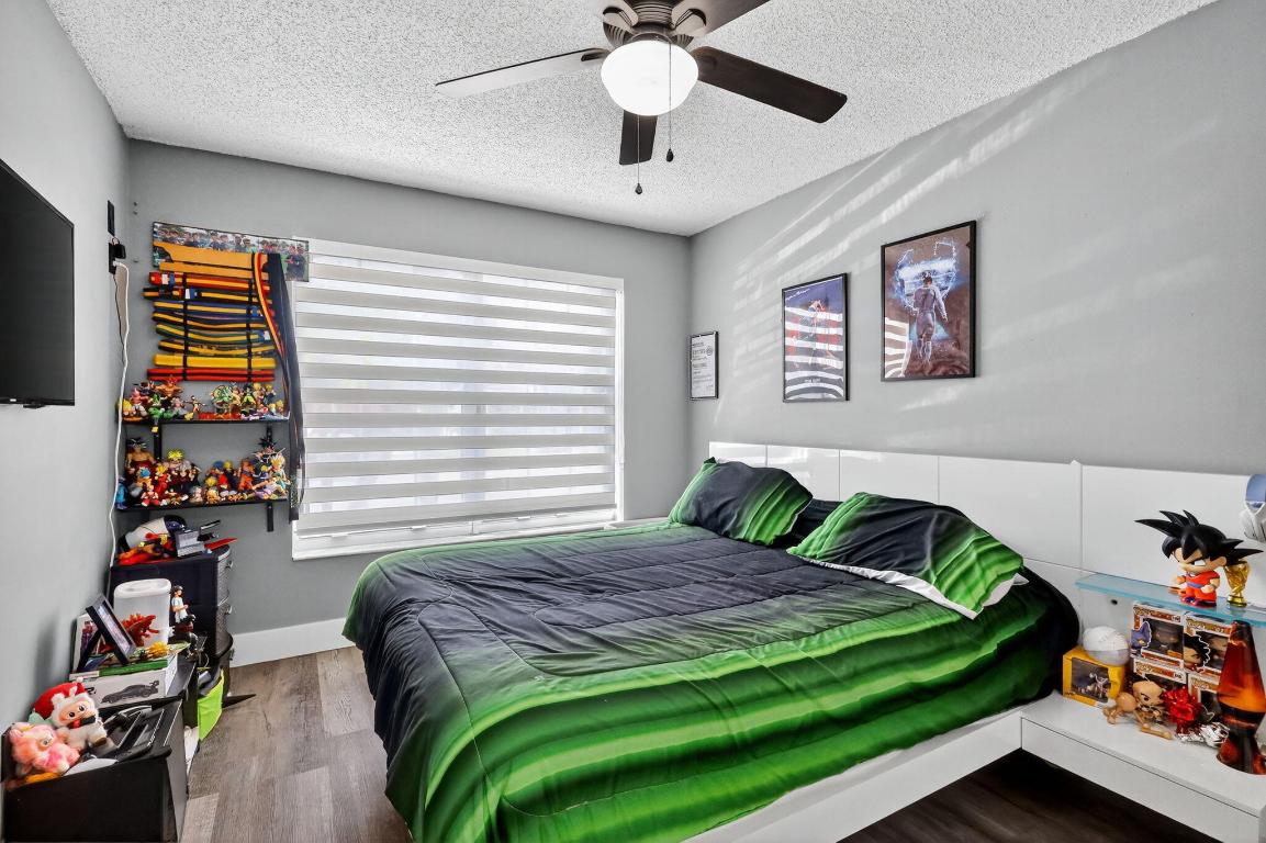 SILVER LAKES PHASE III REPLAT - Residential