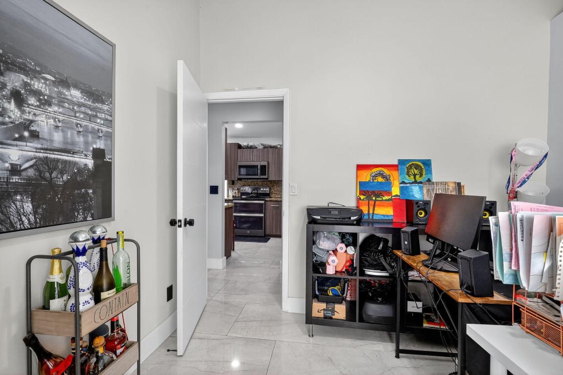 SILVER LAKES PHASE III REPLAT - Residential