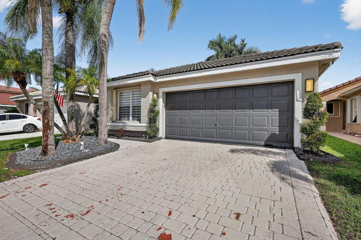 SILVER LAKES PHASE III REPLAT - Residential