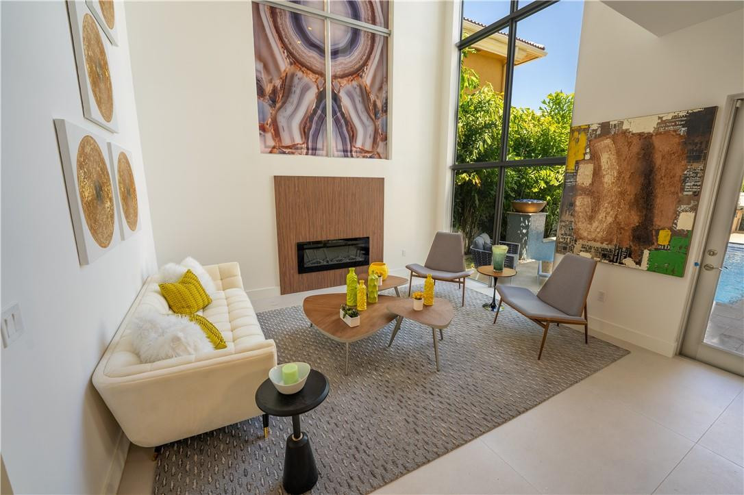 LAUDERDALE BEACH - Residential