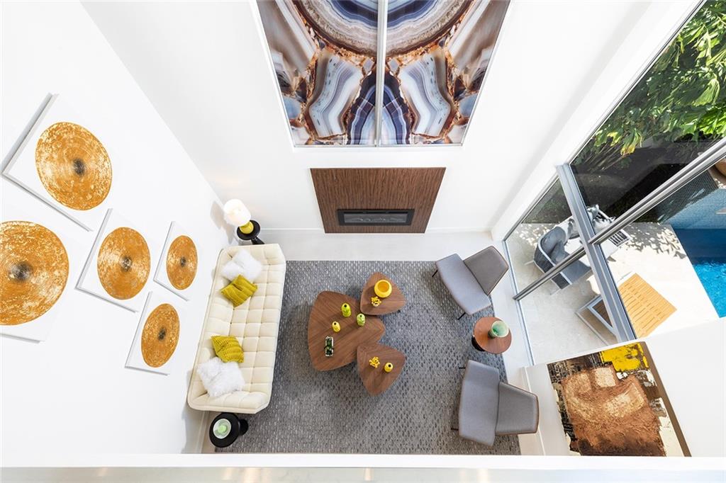 LAUDERDALE BEACH - Residential