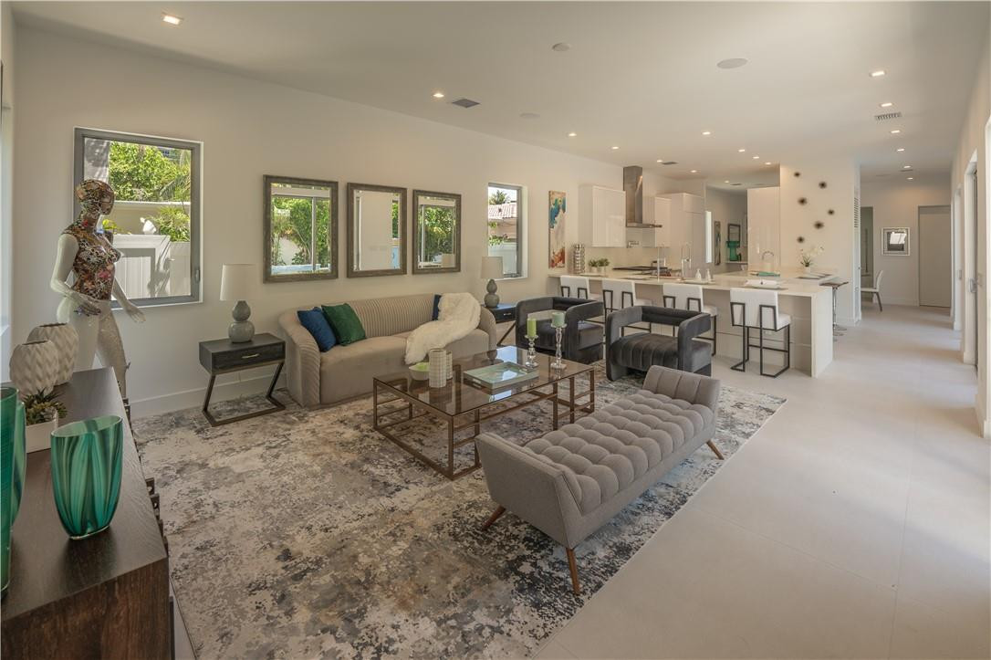 LAUDERDALE BEACH - Residential