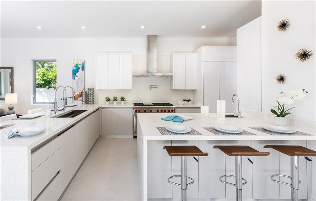 LAUDERDALE BEACH - Residential