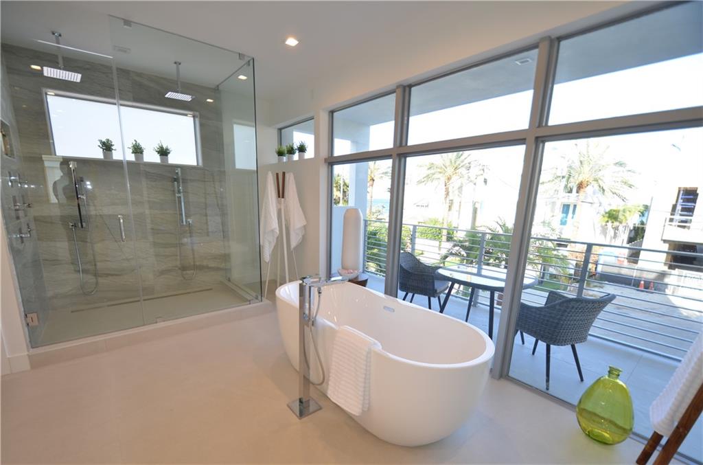 LAUDERDALE BEACH - Residential