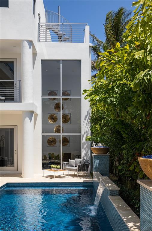 LAUDERDALE BEACH - Residential