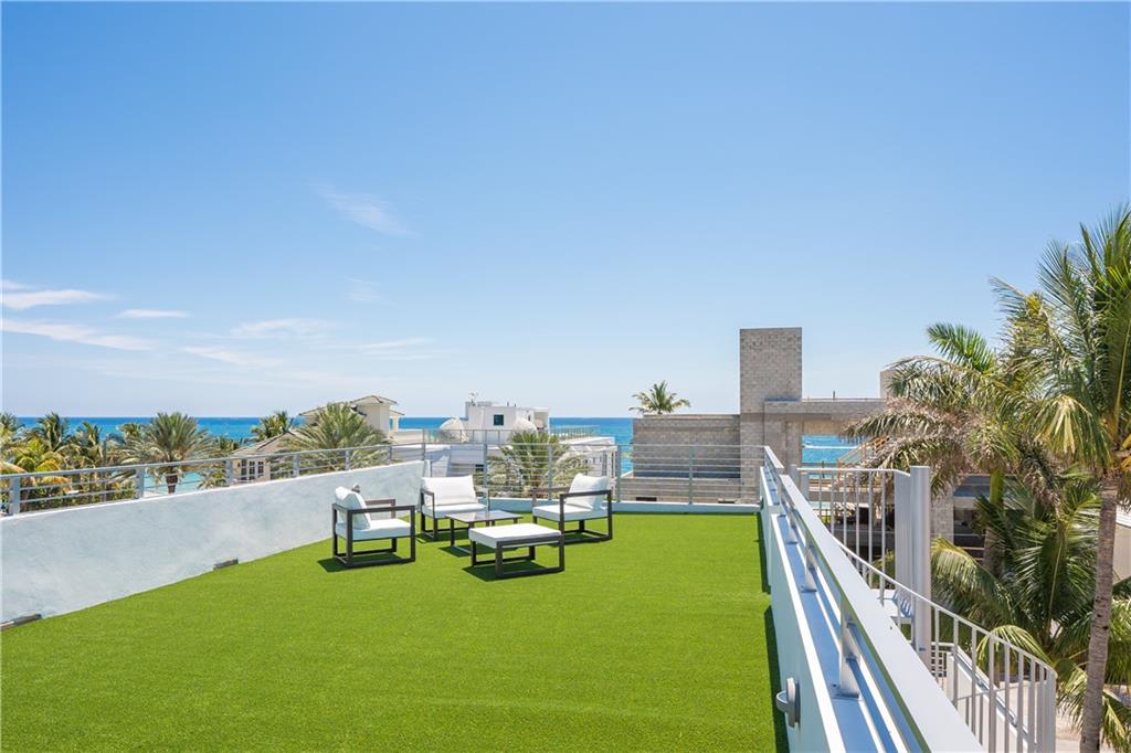 LAUDERDALE BEACH - Residential