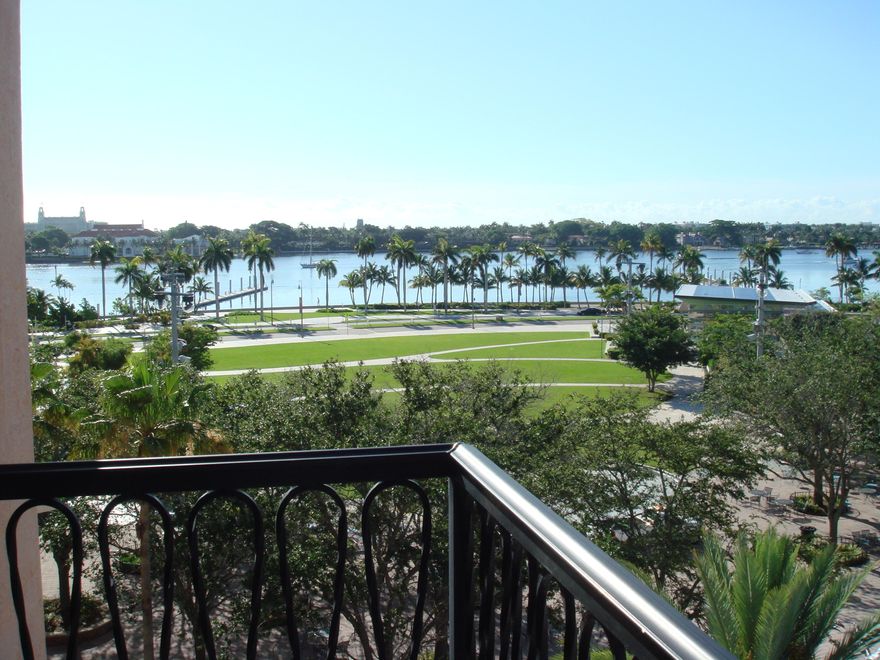 Don't miss this opportunity to own this loft-style unit in the heart of downtown West Palm Beach.  Larger 1 bed, 1.5 bath condo with three balconies- sunrise and sunset views!