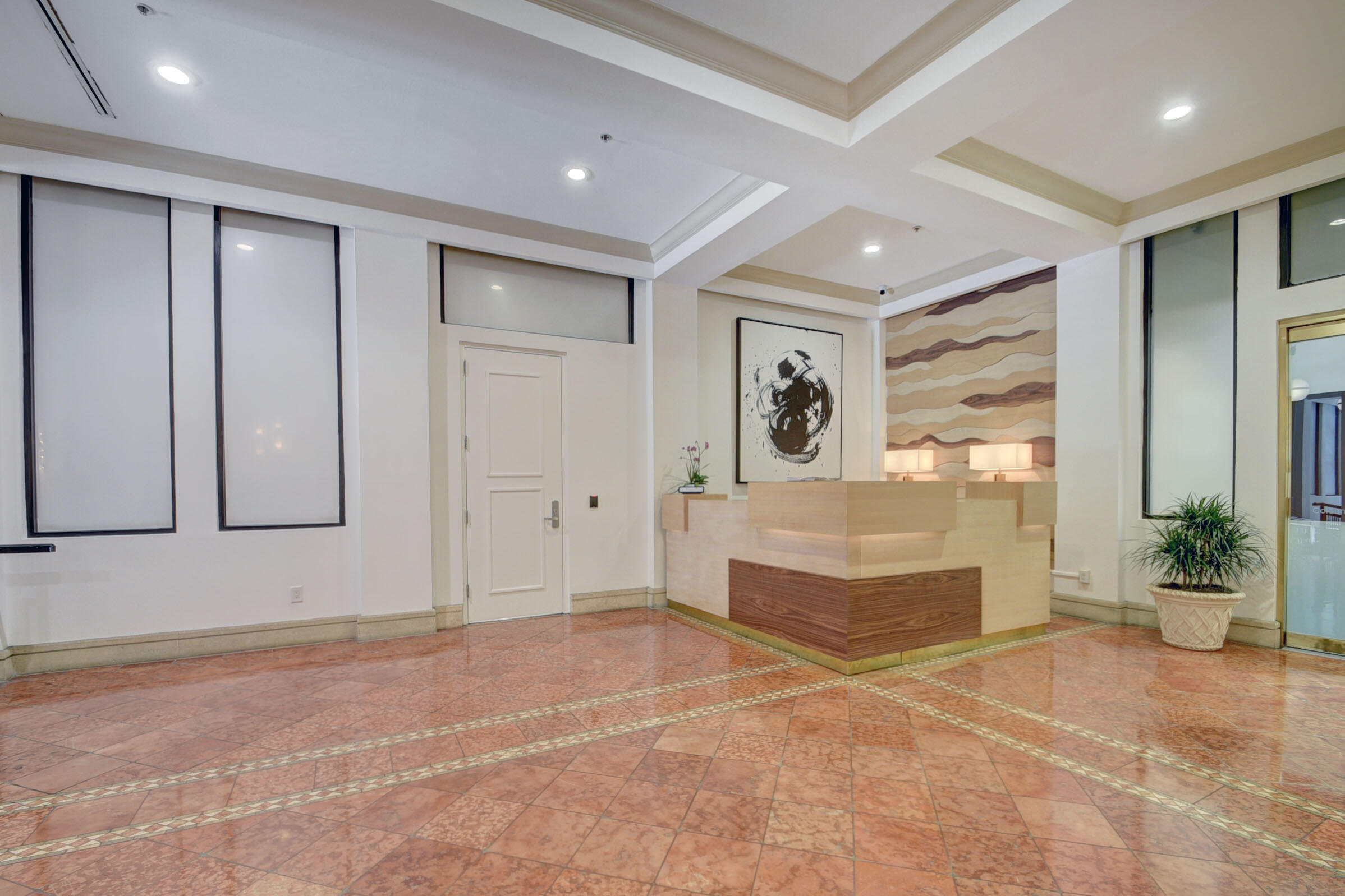 101 LOFTS CONDOMINIUM - Residential