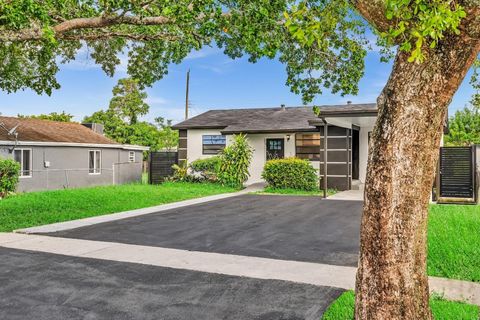 5361 Flagler Street Hollywood FL 33021