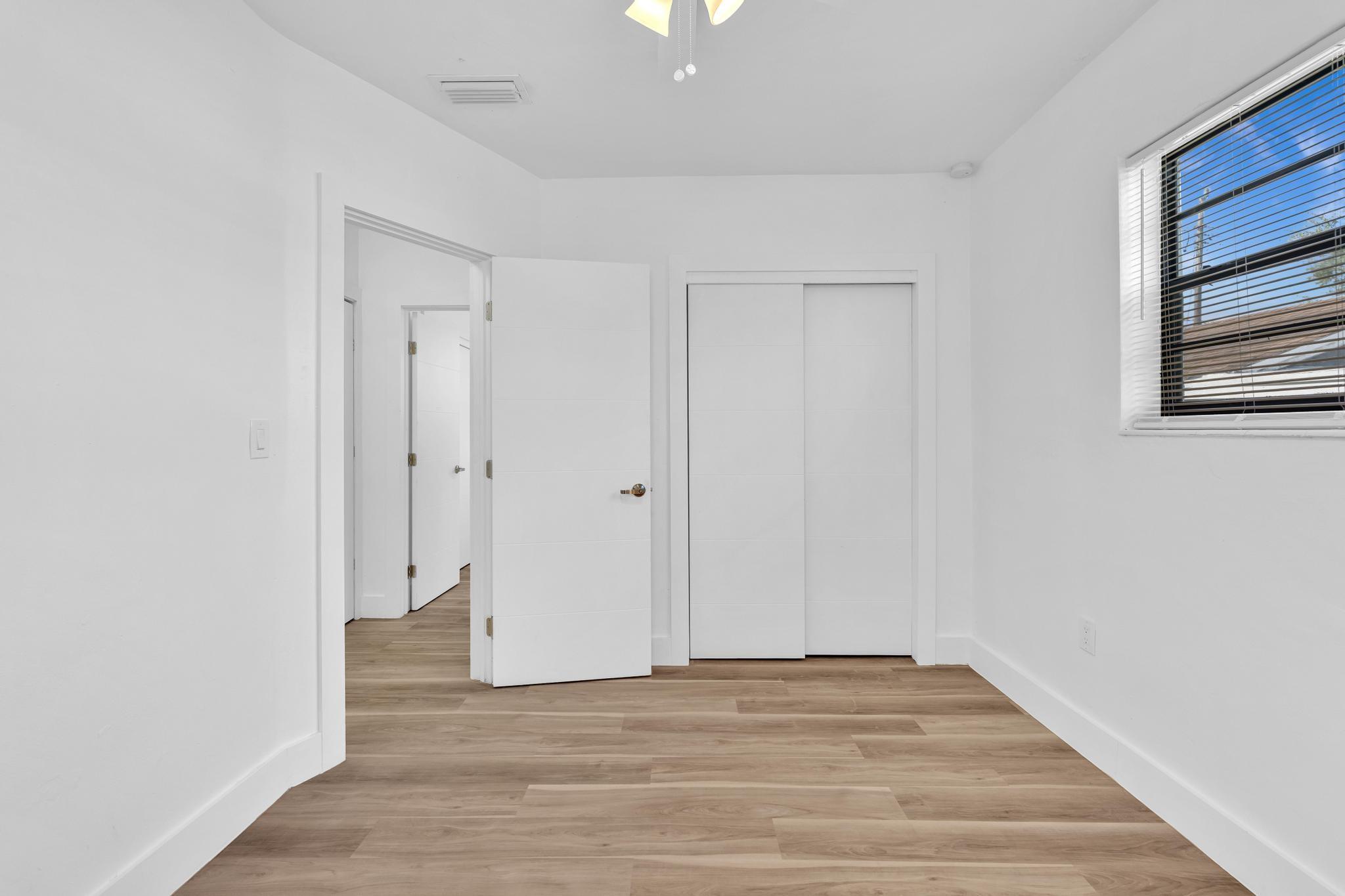 Washington Park Hallandal - Residential