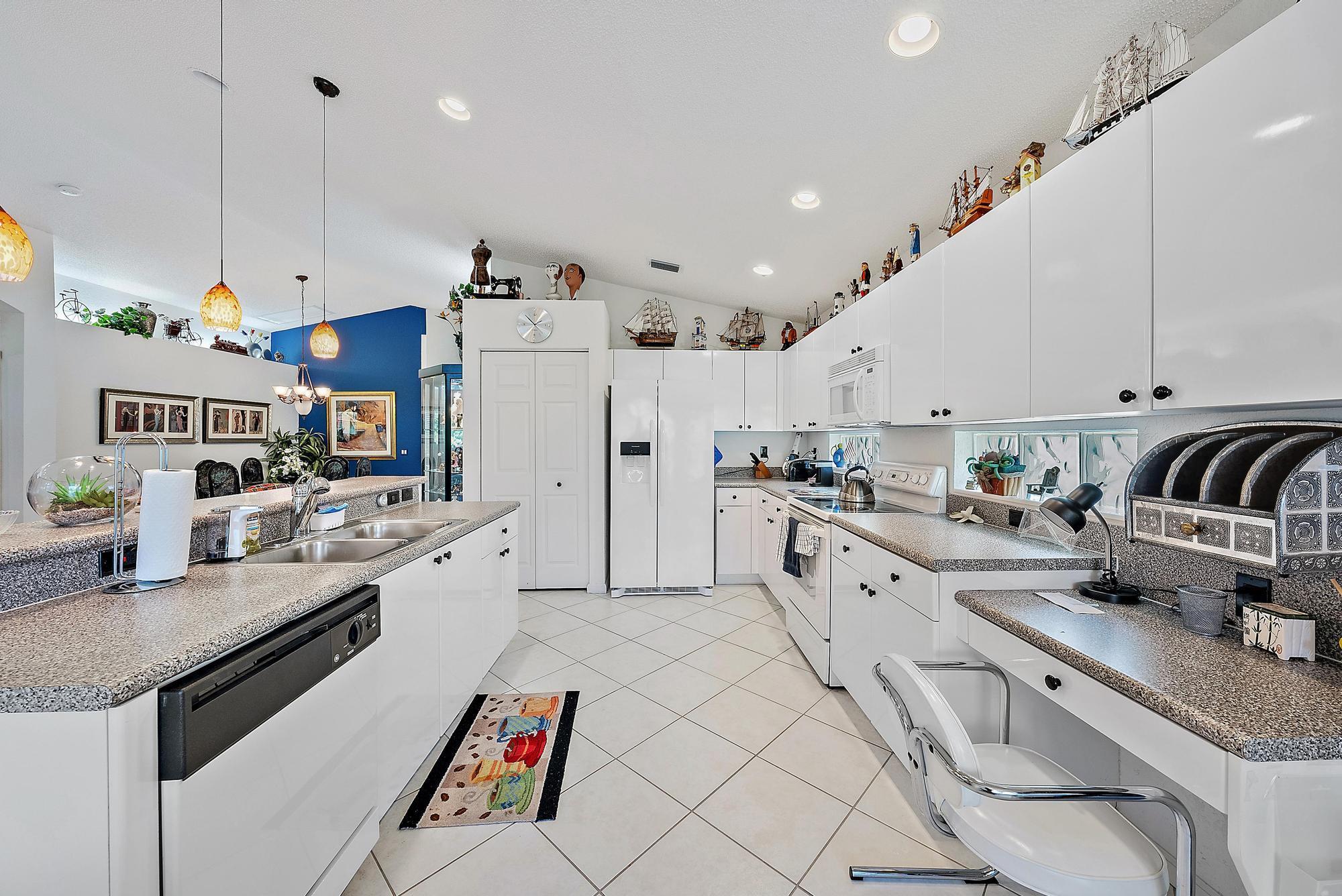 6735 Malta Drive