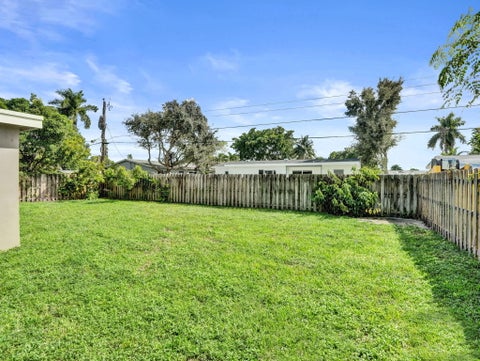 Tiny photo for 6230 NW 18TH Court, Sunrise, FL 33313 (MLS # B26087339)