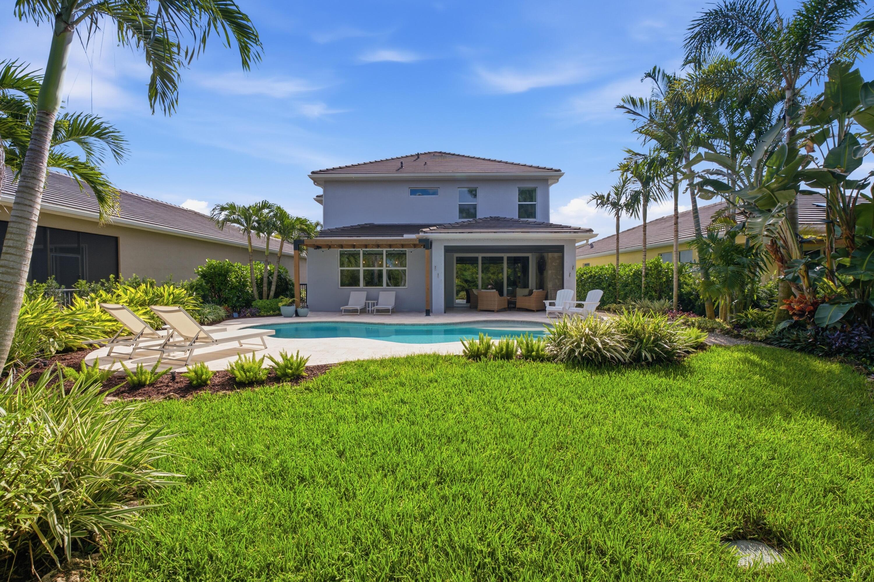 4734 SW BRIARWOOD Court