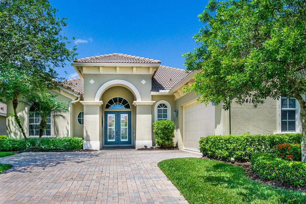 Photo of 9416 Briarcliff Trace, Port Saint Lucie, FL 34986 (MLS # R10707701)