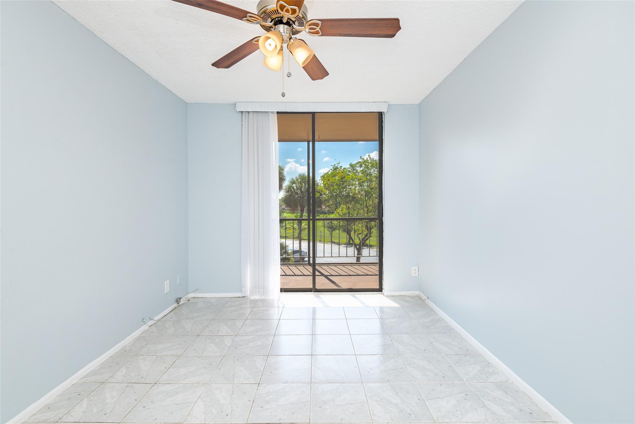 Emerald Hills CC - Residential
