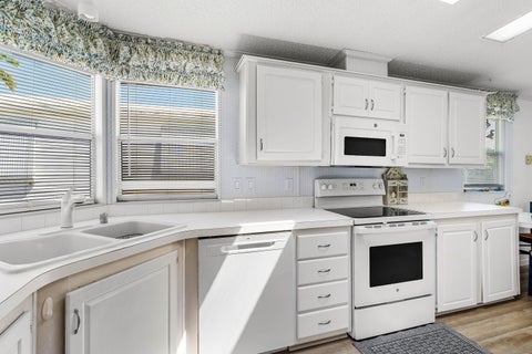 Tiny photo for 204 Mallard Drive #U, Briny Breezes, FL 33435 (MLS # B26082723)