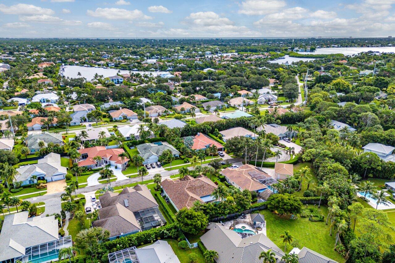 JUPITER RIVER ESTATES - Residential
