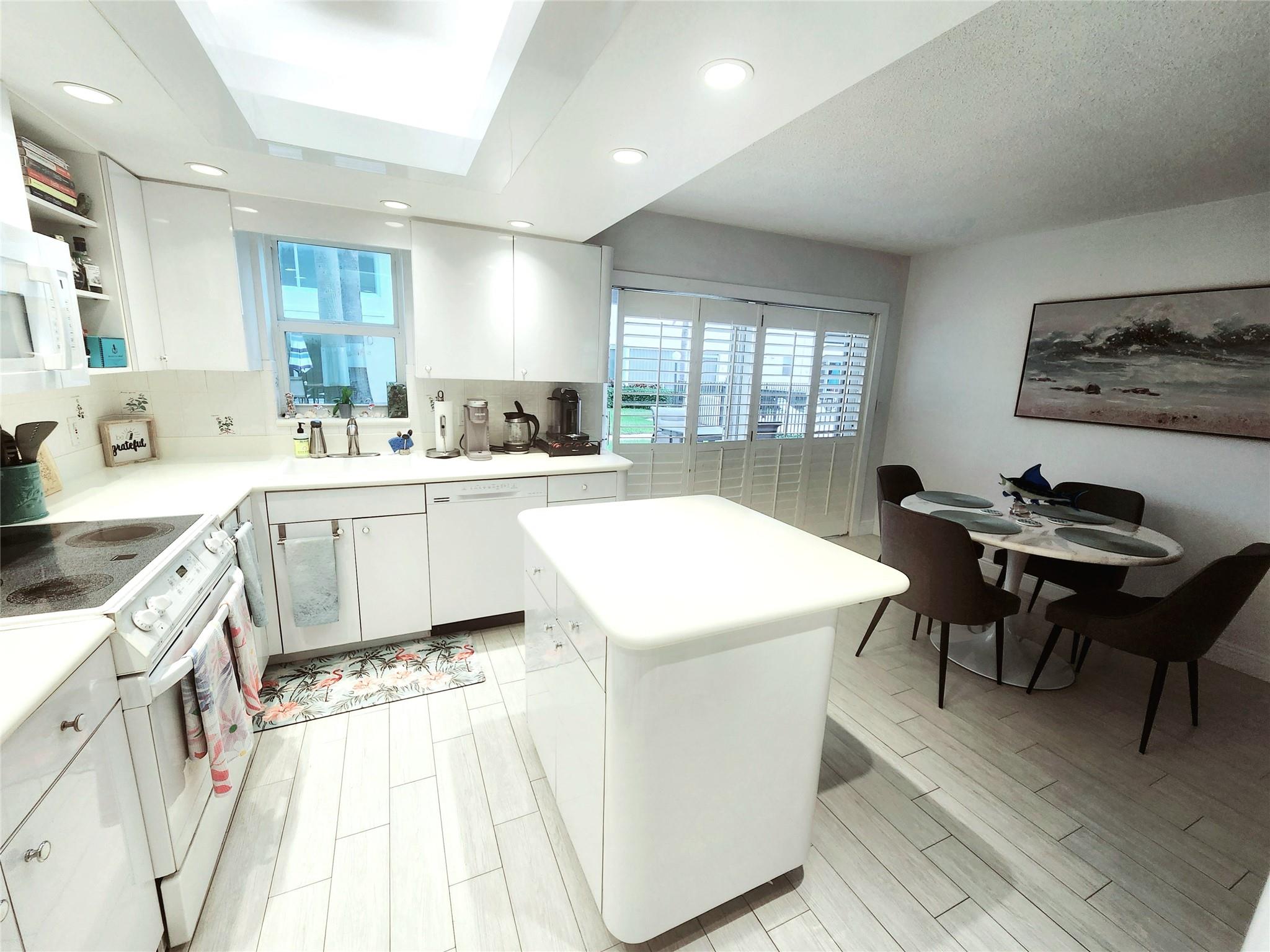 Atlantic Beach Villas Con - Residential Lease