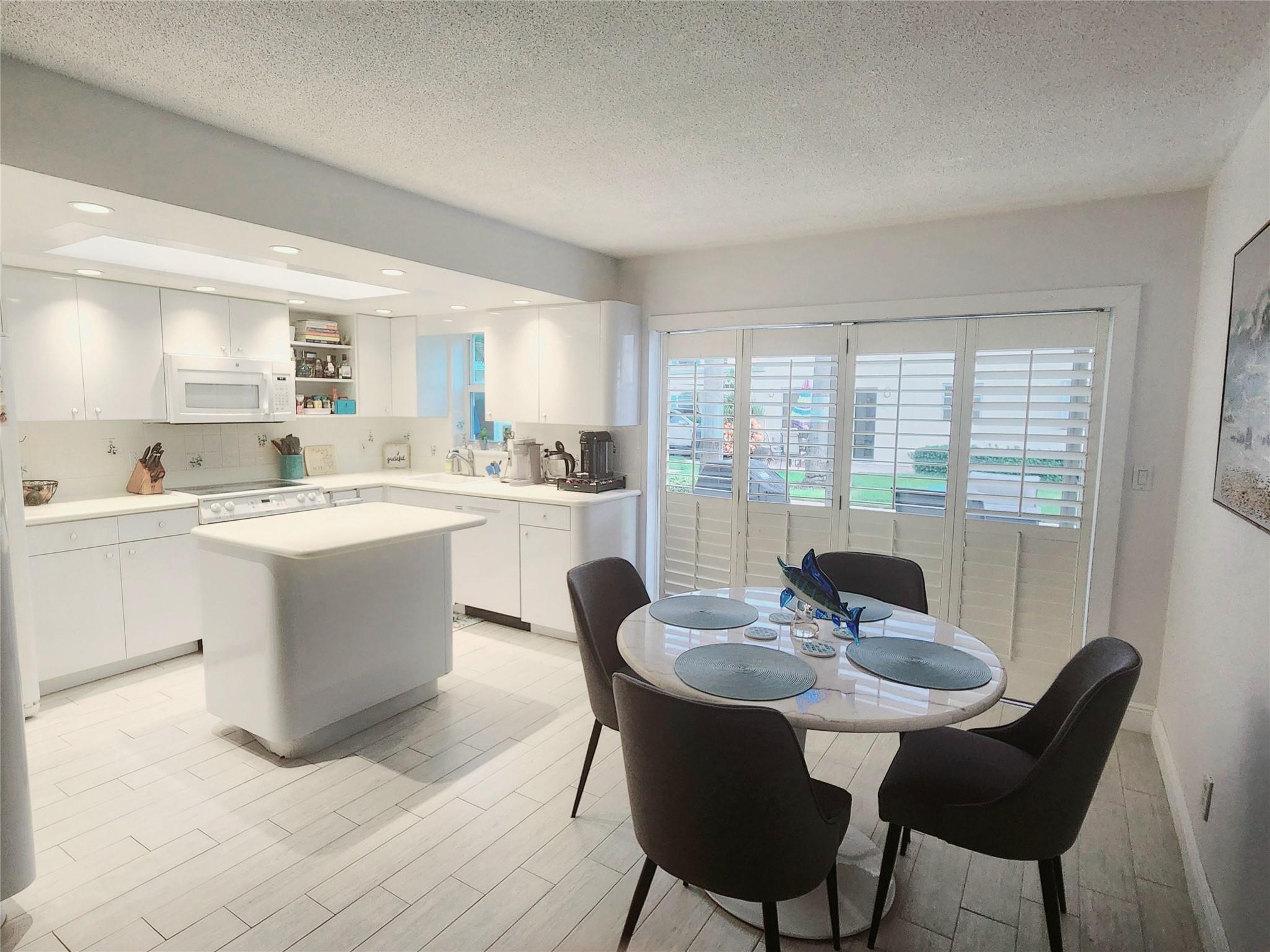 Atlantic Beach Villas Con - Residential Lease