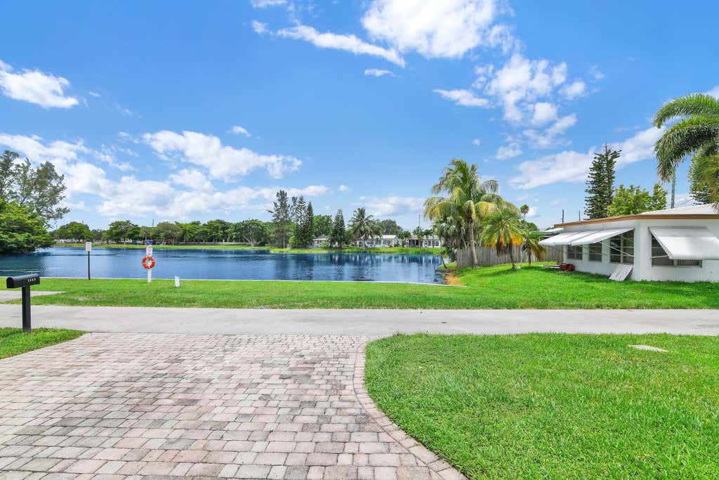 Photo of 1869 NW 46th Street, Tamarac, FL 33309 (MLS # B26051842)