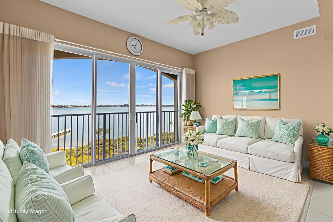 Harbour Isle West - Residential