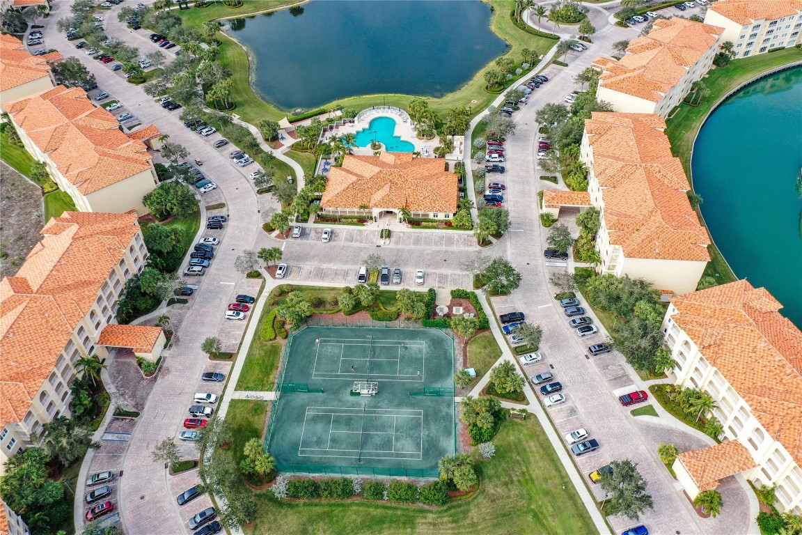 Harbour Isle West - Residential