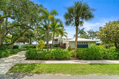 700 SW St Lucie Crescent Stuart FL 34994