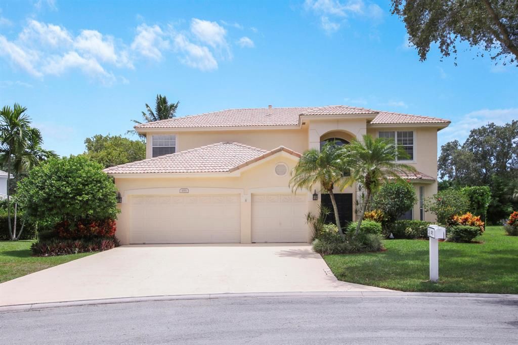 Photo of 495 S Pelican Lane Ln, Jupiter, FL 33458 (MLS # R10827314)