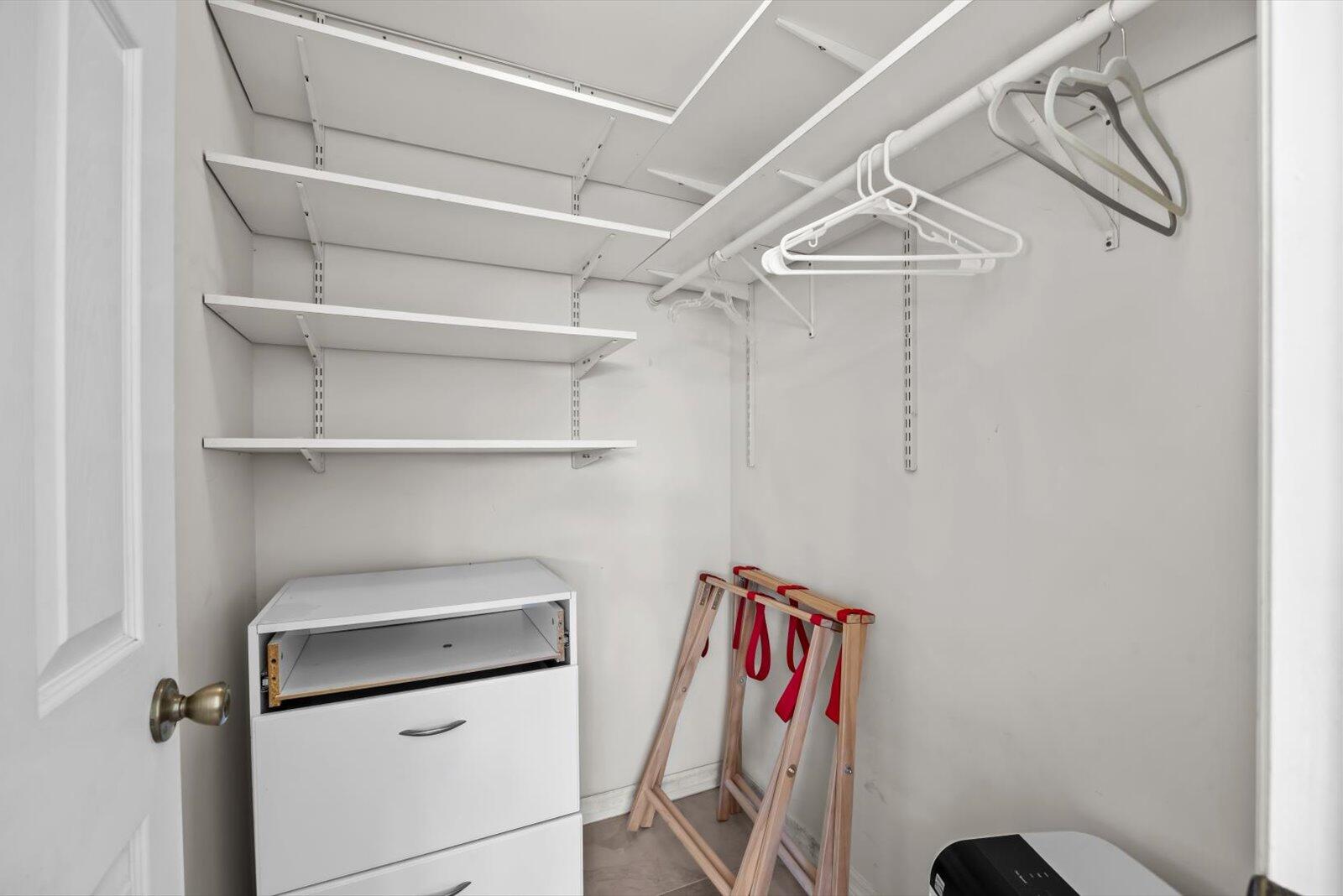 Pinecrest Lakes - Residential