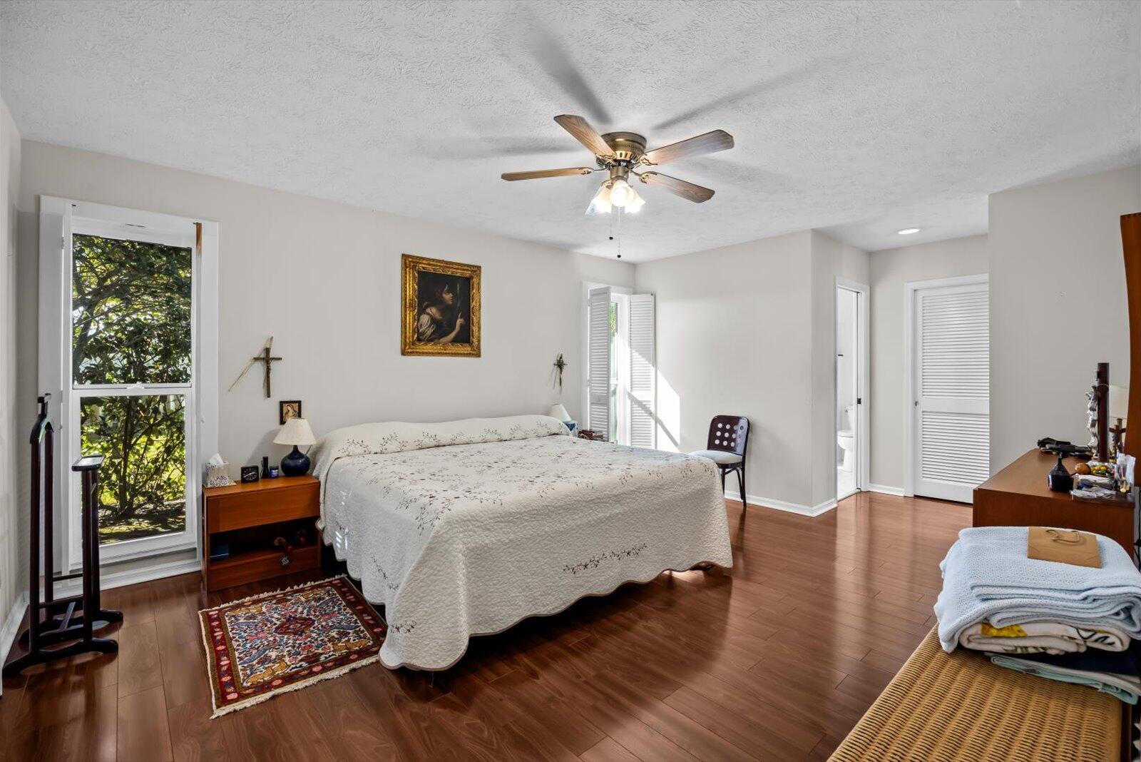 Pinecrest Lakes - Residential