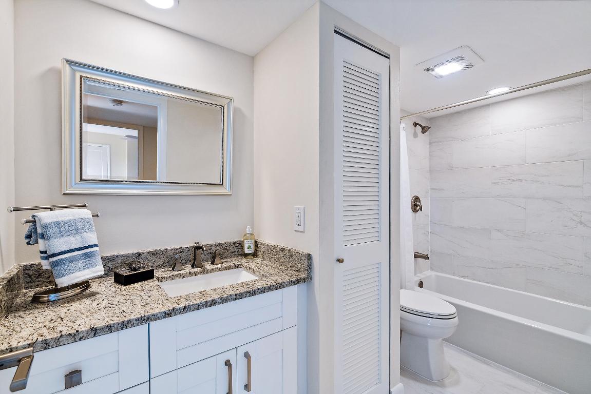 LAKES AT THE BLUFFS - Residential Lease