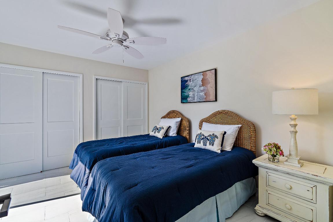 LAKES AT THE BLUFFS - Residential Lease