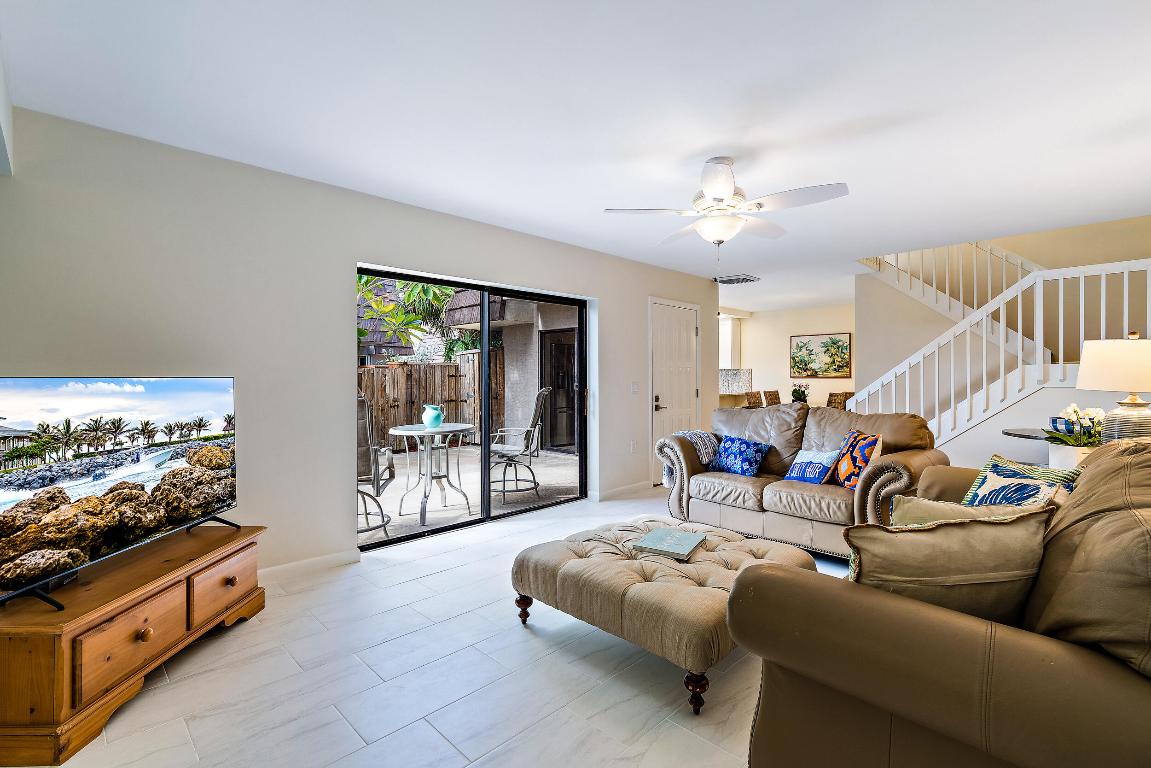 LAKES AT THE BLUFFS - Residential Lease