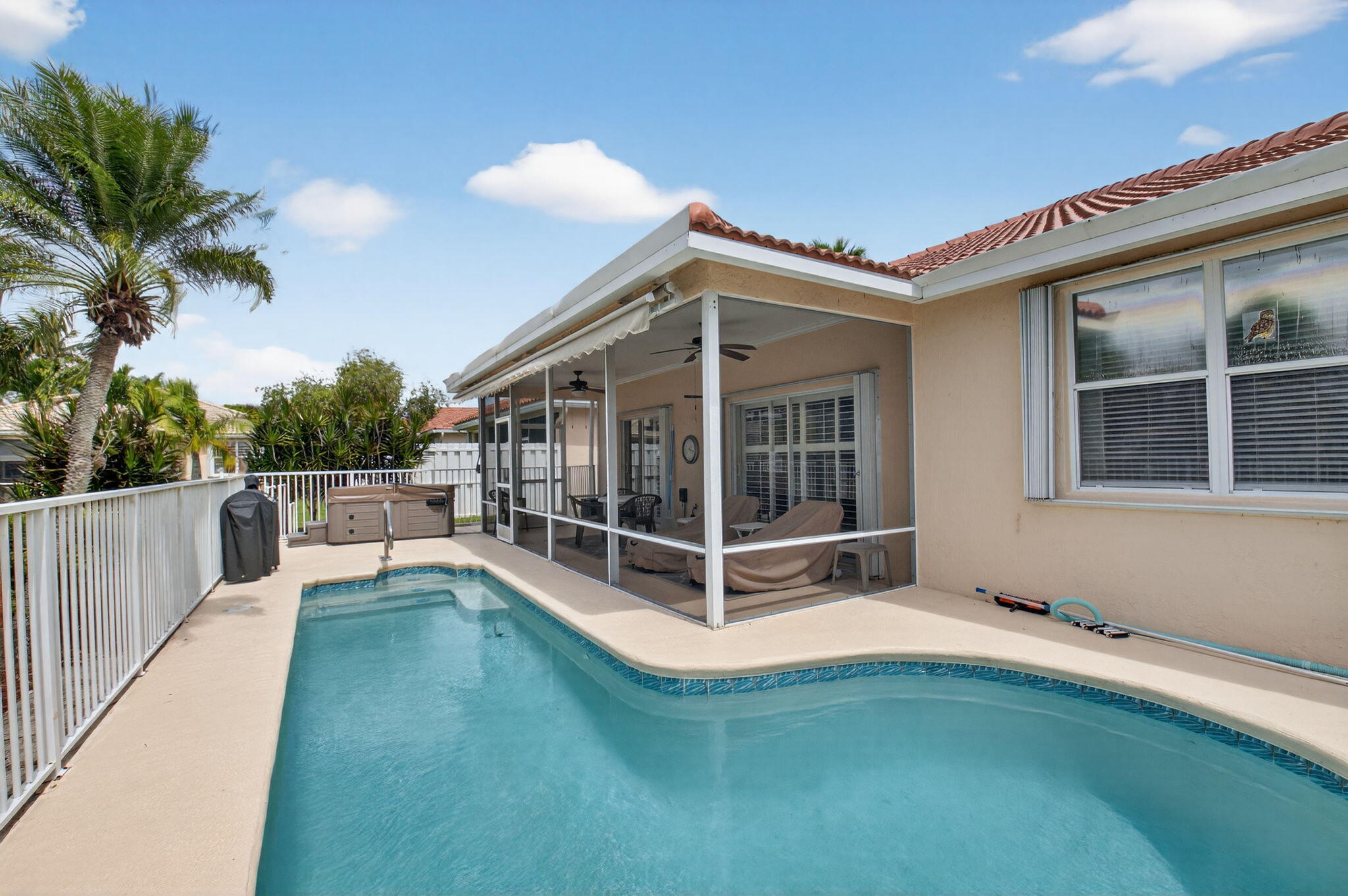 MADISON LAKES - Residential