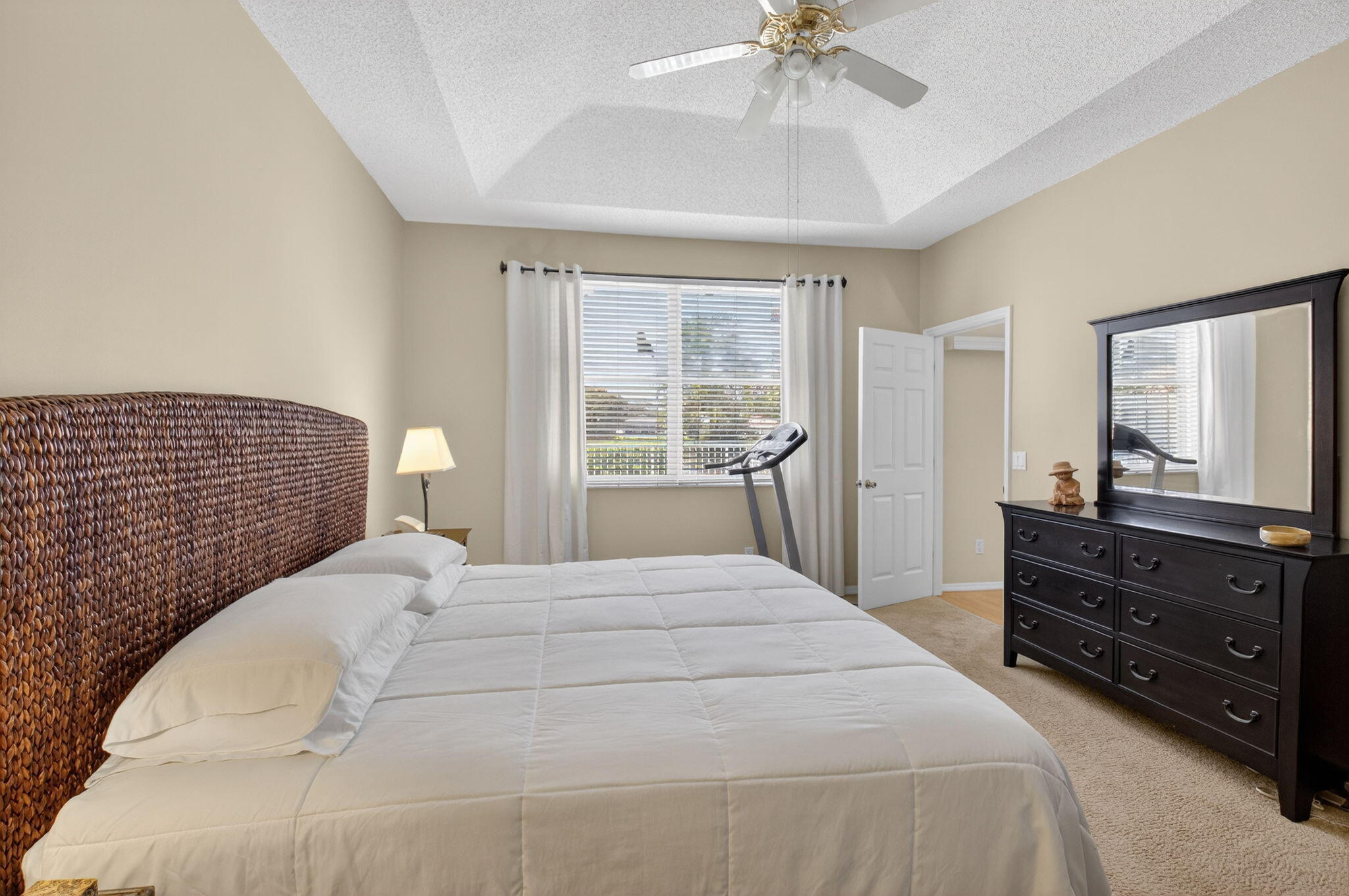 MADISON LAKES - Residential