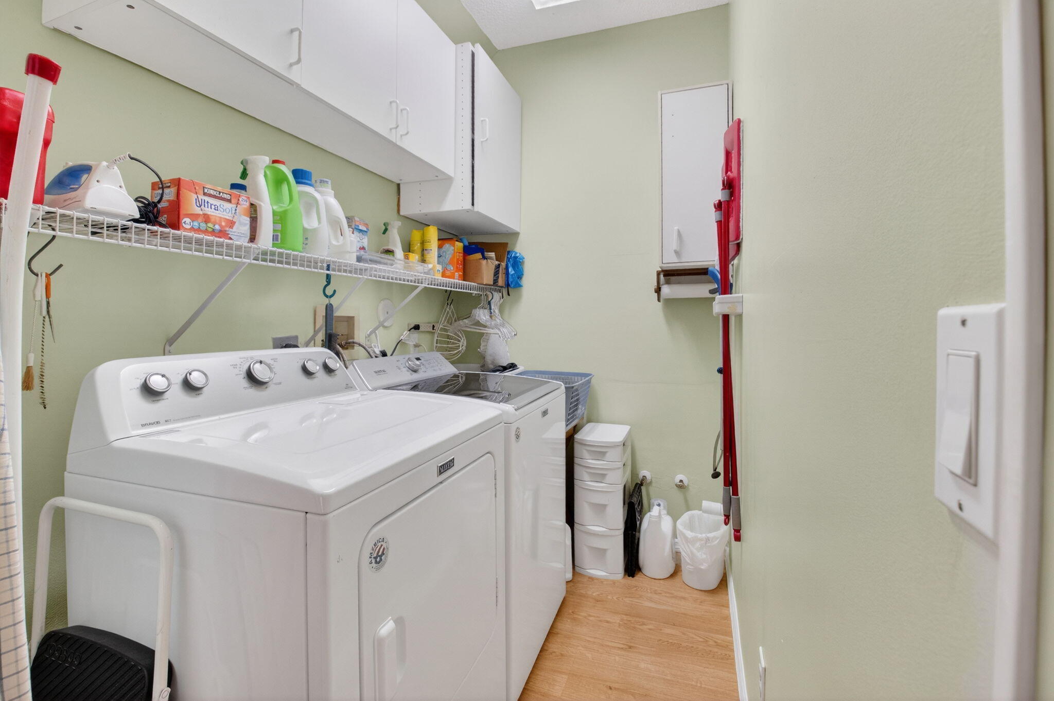 MADISON LAKES - Residential