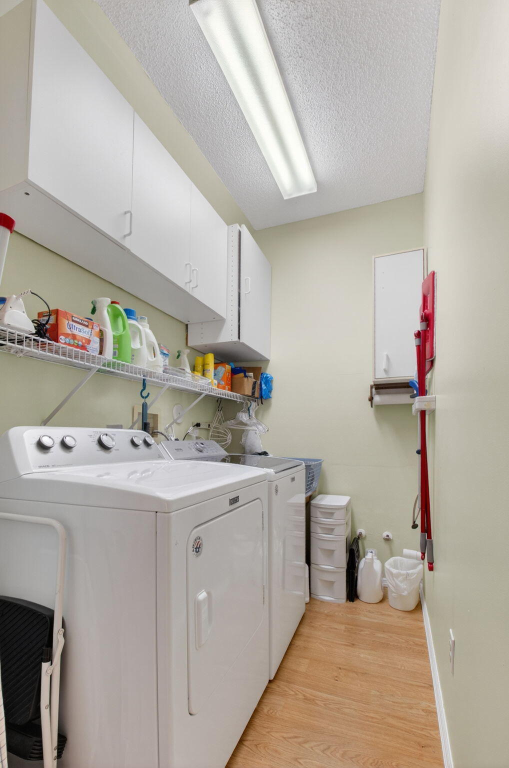 MADISON LAKES - Residential